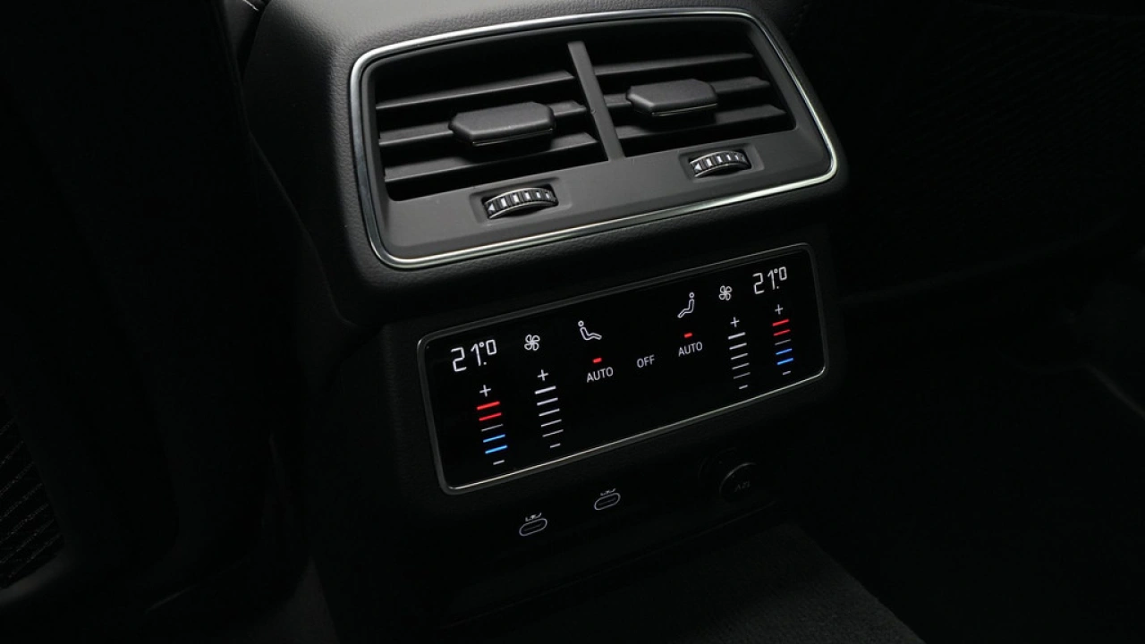 Audi A6 Avant 55 TFSI e quattro S edition Competition