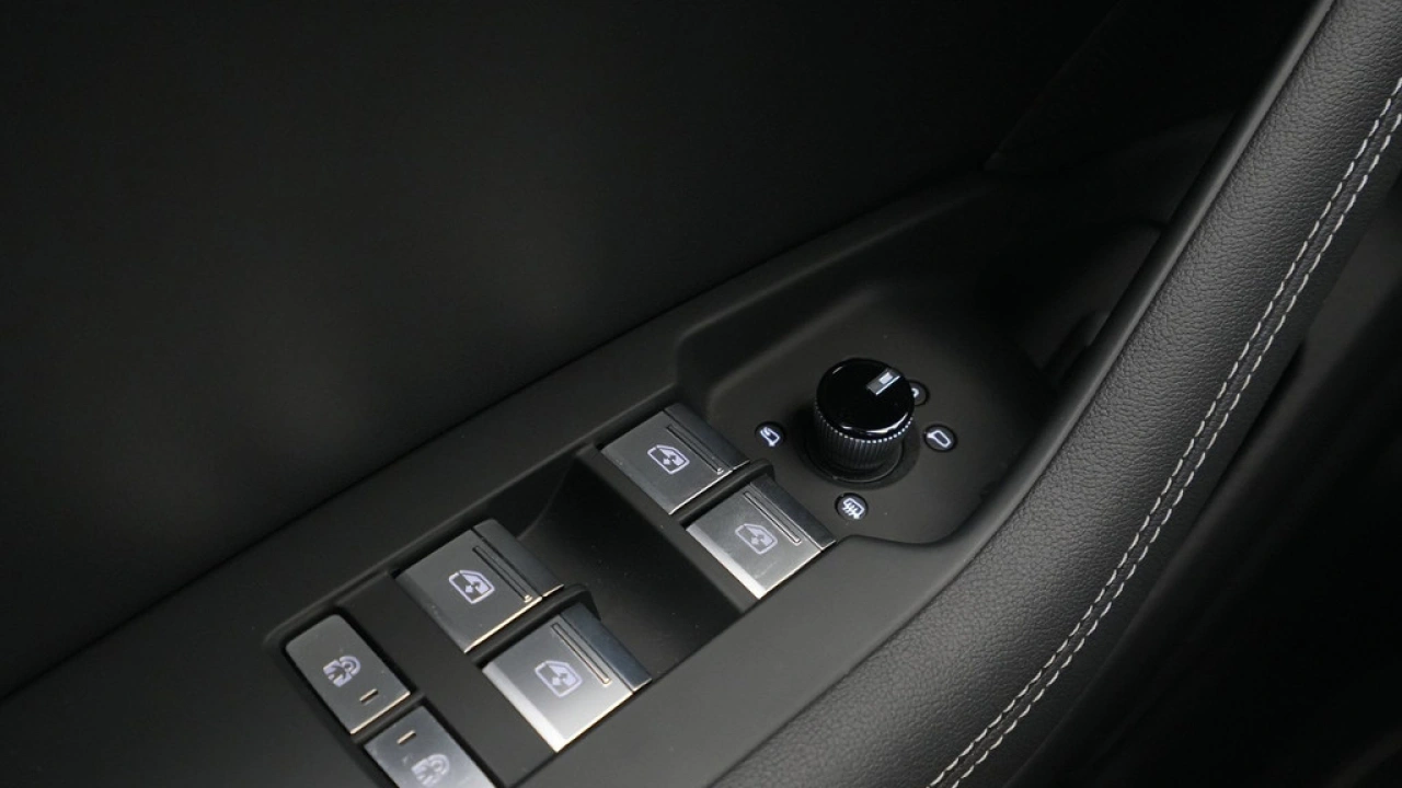 Audi A6 Avant 55 TFSI e quattro S edition Competition