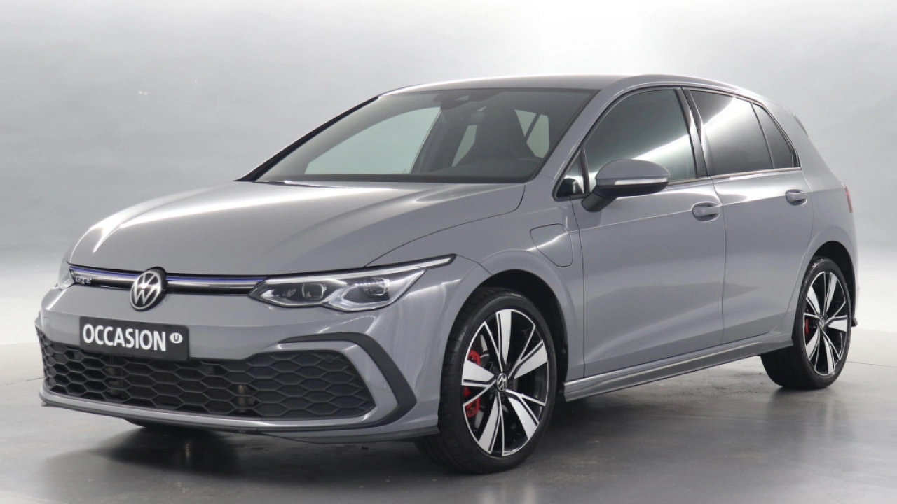 Volkswagen Golf GTE 1.4 eHybrid 245pk Navigatie