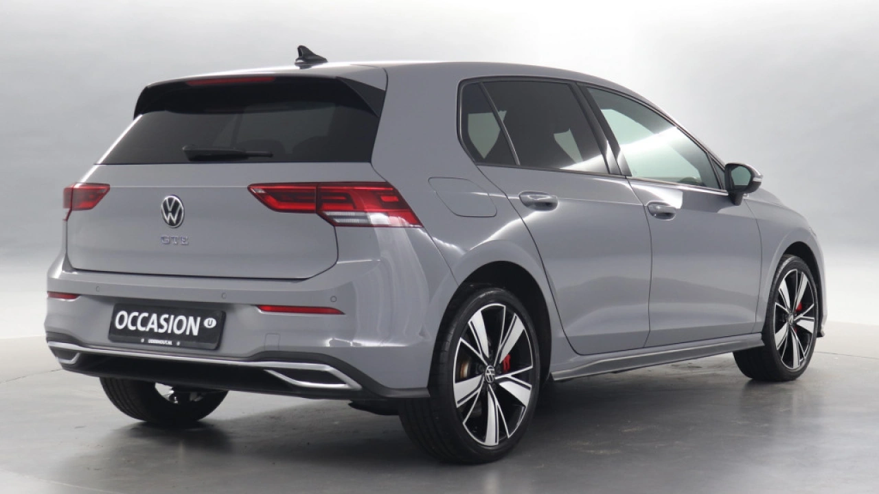 Volkswagen Golf GTE 1.4 eHybrid 245pk Navigatie