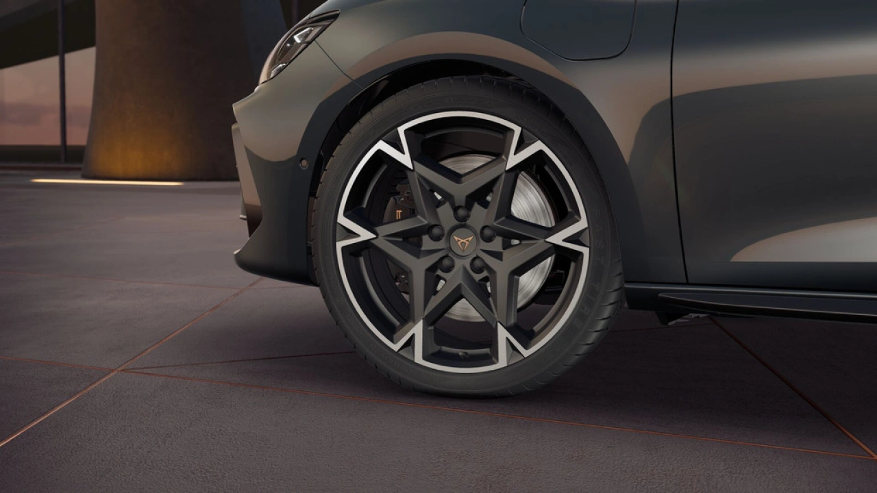 CUPRA Leon Sportstourer 1.5 TSI e-Hybrid 272 6DSG VZ Performance