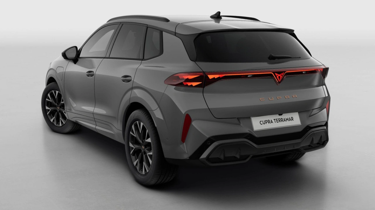 CUPRA Terramar 1.5 TSI e-Hybrid 204 6DSG Business