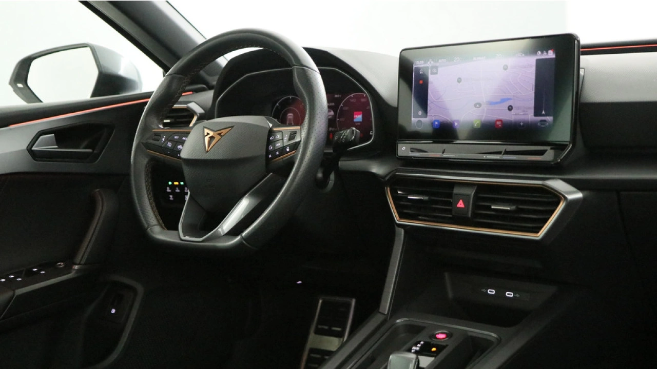 CUPRA Leon 1.4 TSI eHybrid 204pk PHEV VZ Adrenaline