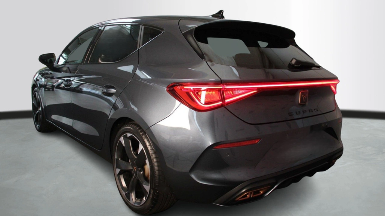 CUPRA Leon 1.4 TSI eHybrid 204pk PHEV VZ Adrenaline
