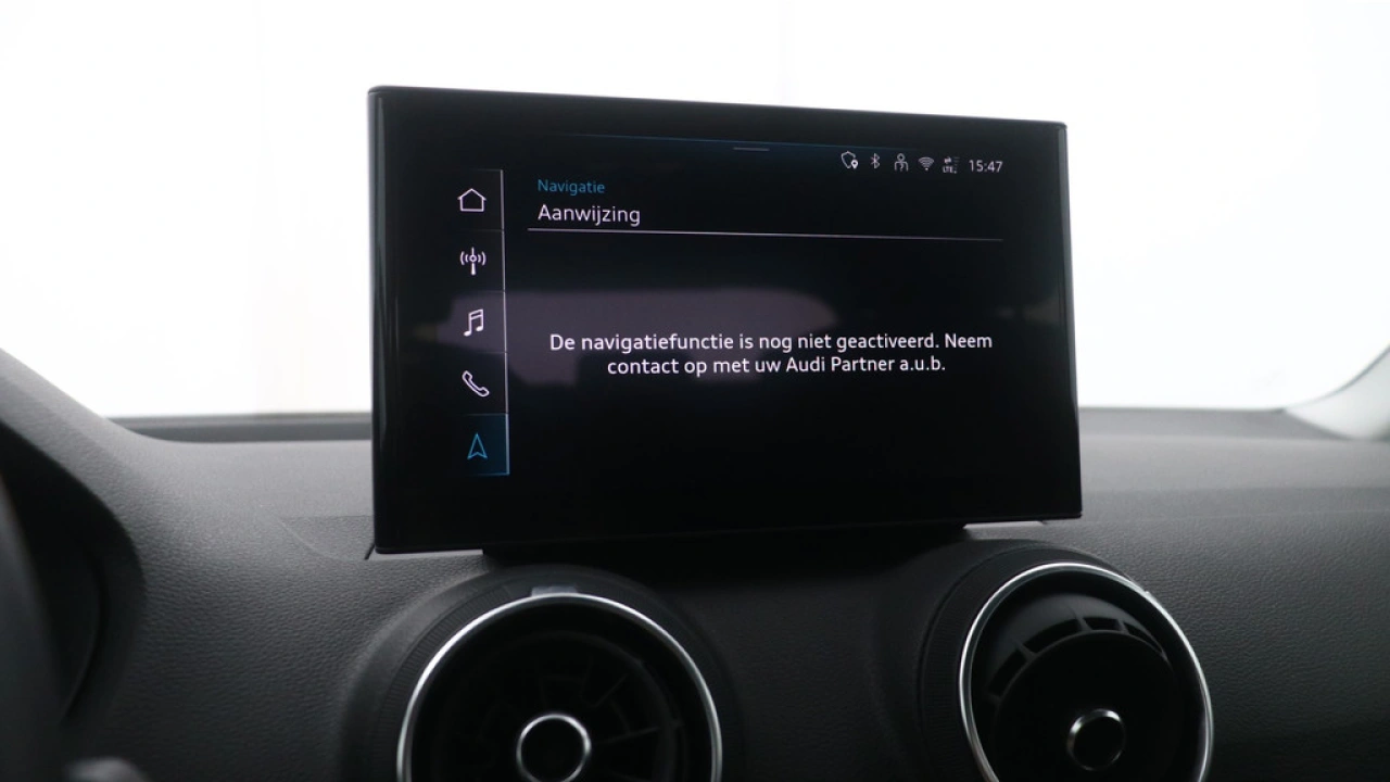Audi Q2 30 TFSI Pro Line | Carplay | PDC | Climate control |