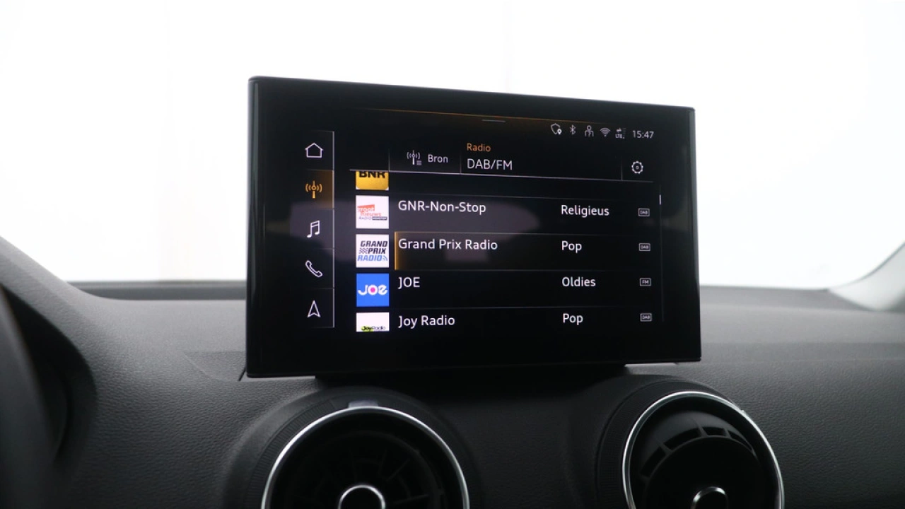 Audi Q2 30 TFSI Pro Line | Carplay | PDC | Climate control |