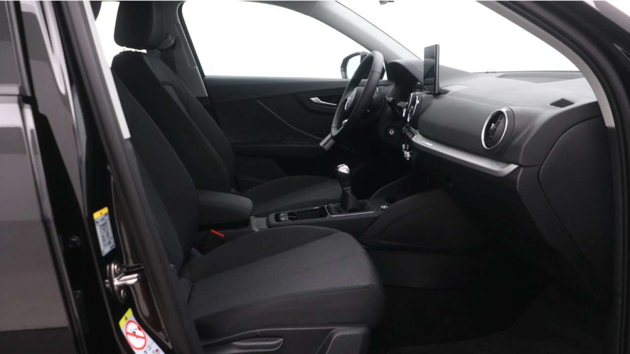 Audi Q2 30 TFSI Pro Line | Carplay | PDC | Climate control |