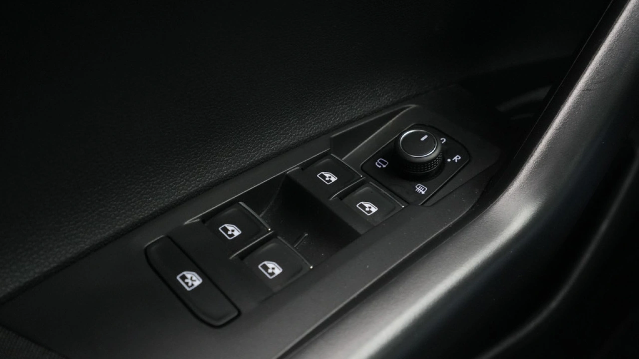 Volkswagen Polo 1.0 TSI 95pk DSG R-Line