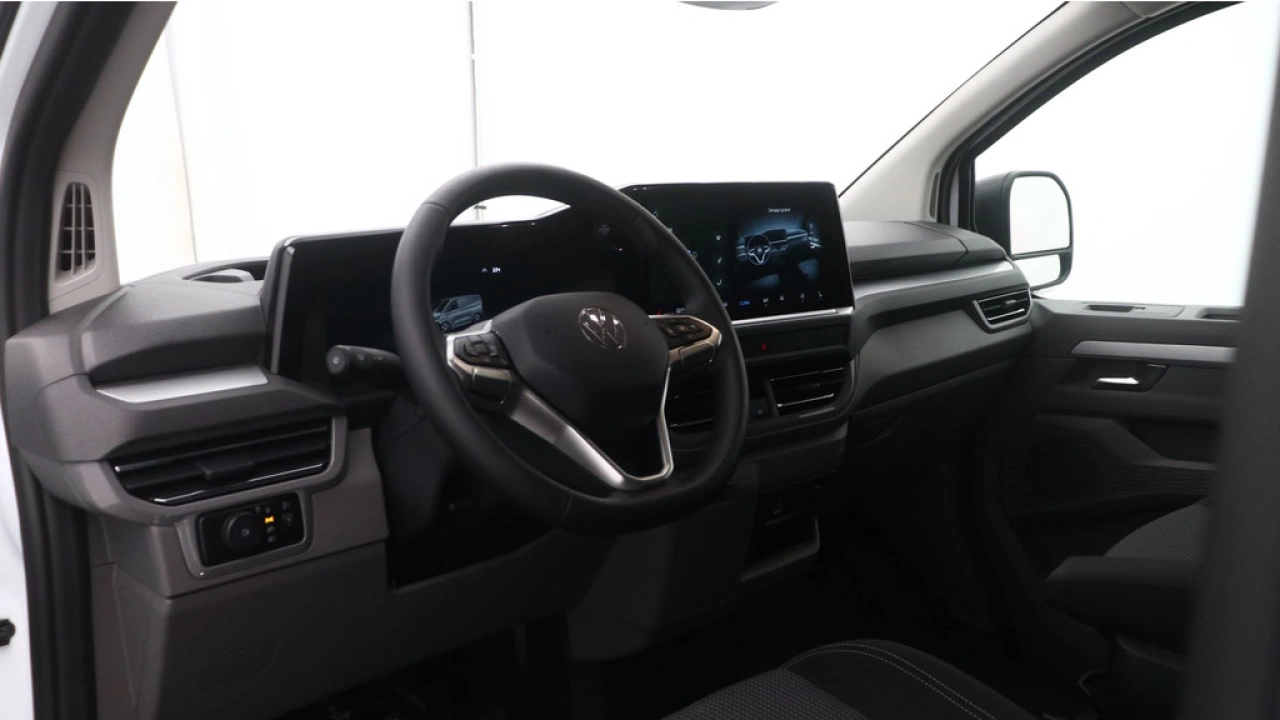 VW Bedrijfswagens E-Transporter L2H1 64kWh 218pk RWD 3.2T Life-Intro