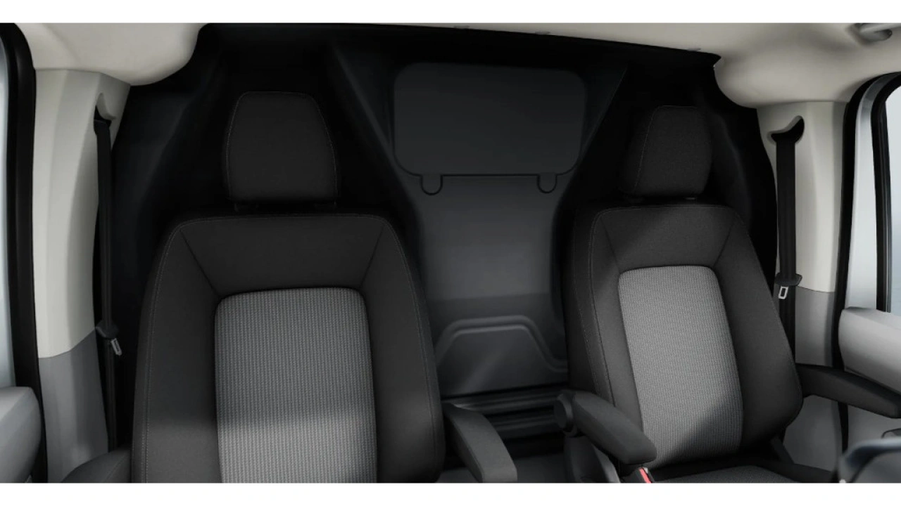 VW Bedrijfswagens E-Transporter L1H1 64kWh 218pk RWD 3.2T Life-Intro