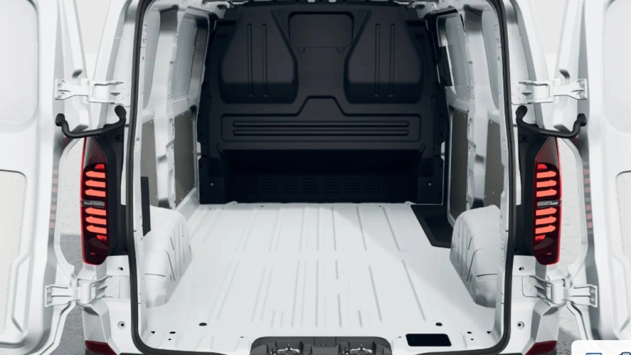 VW Bedrijfswagens E-Transporter L1H1 64kWh 218pk RWD 3.2T Life-Intro