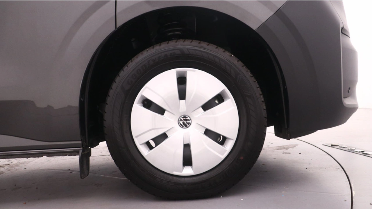 VW Bedrijfswagens E-Transporter L1H1 64kWh 218pk RWD 3.2T Life-Intro