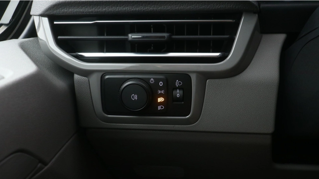VW Bedrijfswagens E-Transporter L1H1 64kWh 218pk RWD 3.2T Life-Intro