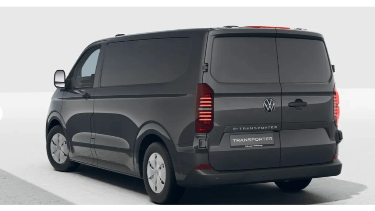 VW Bedrijfswagens E-Transporter L1H1 64kWh 218pk RWD 3.2T Life-Intro