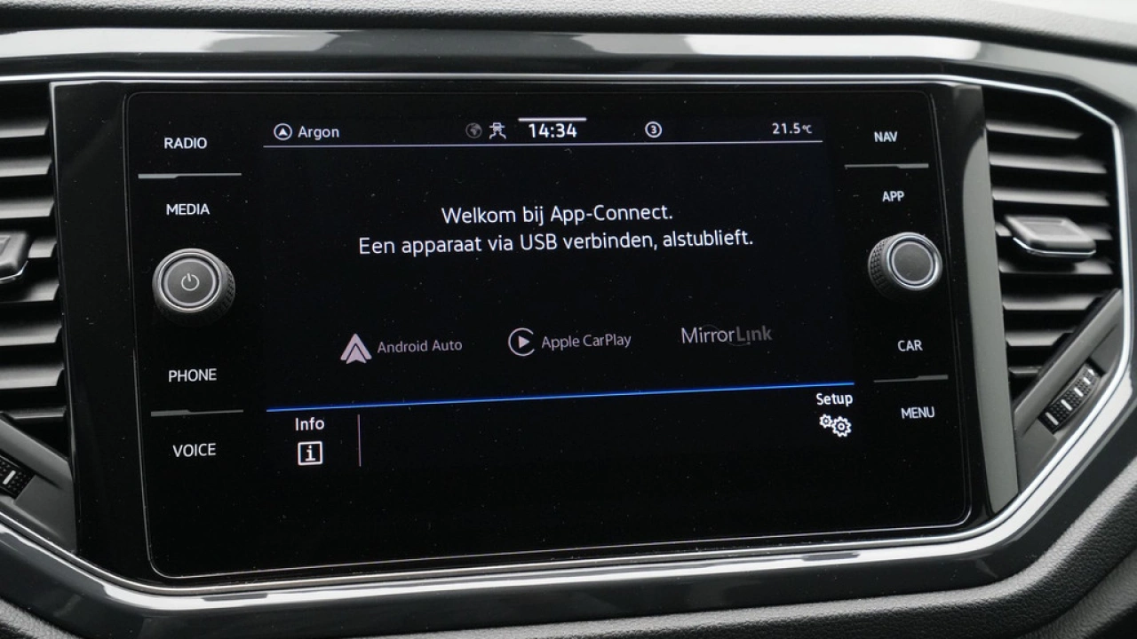 Volkswagen T-Roc 1.5 TSI 150pk DSG Sport