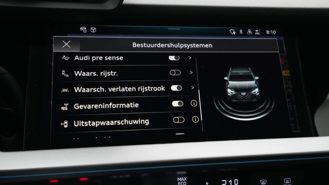 Audi A3 allstreet 35 TFSI 150PK Allstreet Camera Ambient pro 19'' LM Stoelverwarming