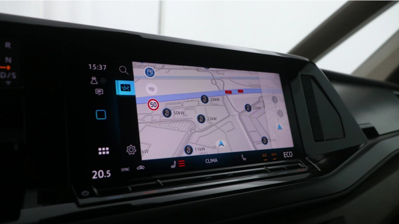 Volkswagen Multivan L2H1 1.5 PHEV eHybrid 19,7kWh 180kW 245PK DSG Economy Business 4MOTION