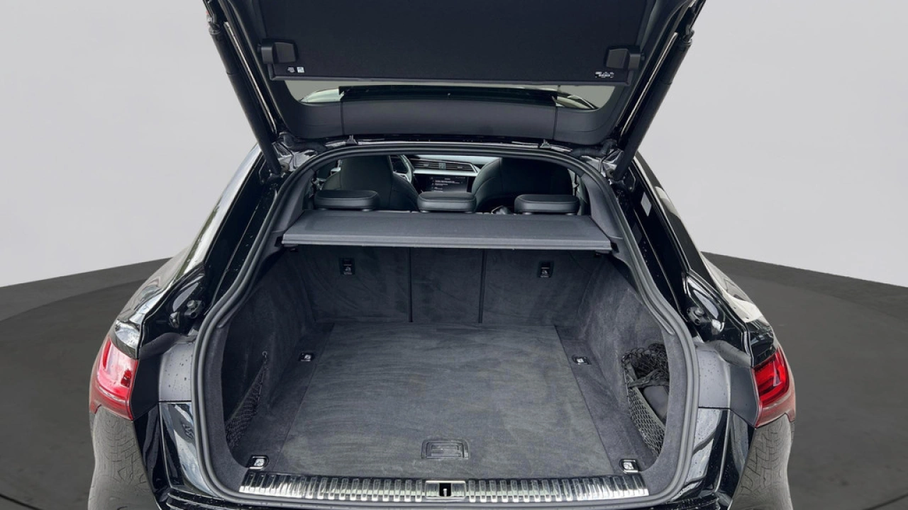 Audi e-tron Sportback S Quattro 95KWH 503PK