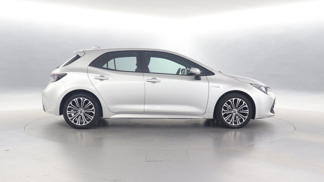 Toyota Corolla 1.8 98pk Hybrid Dynamic