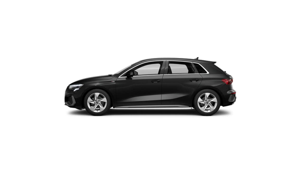 Audi Q5 Sportback S edition competition
