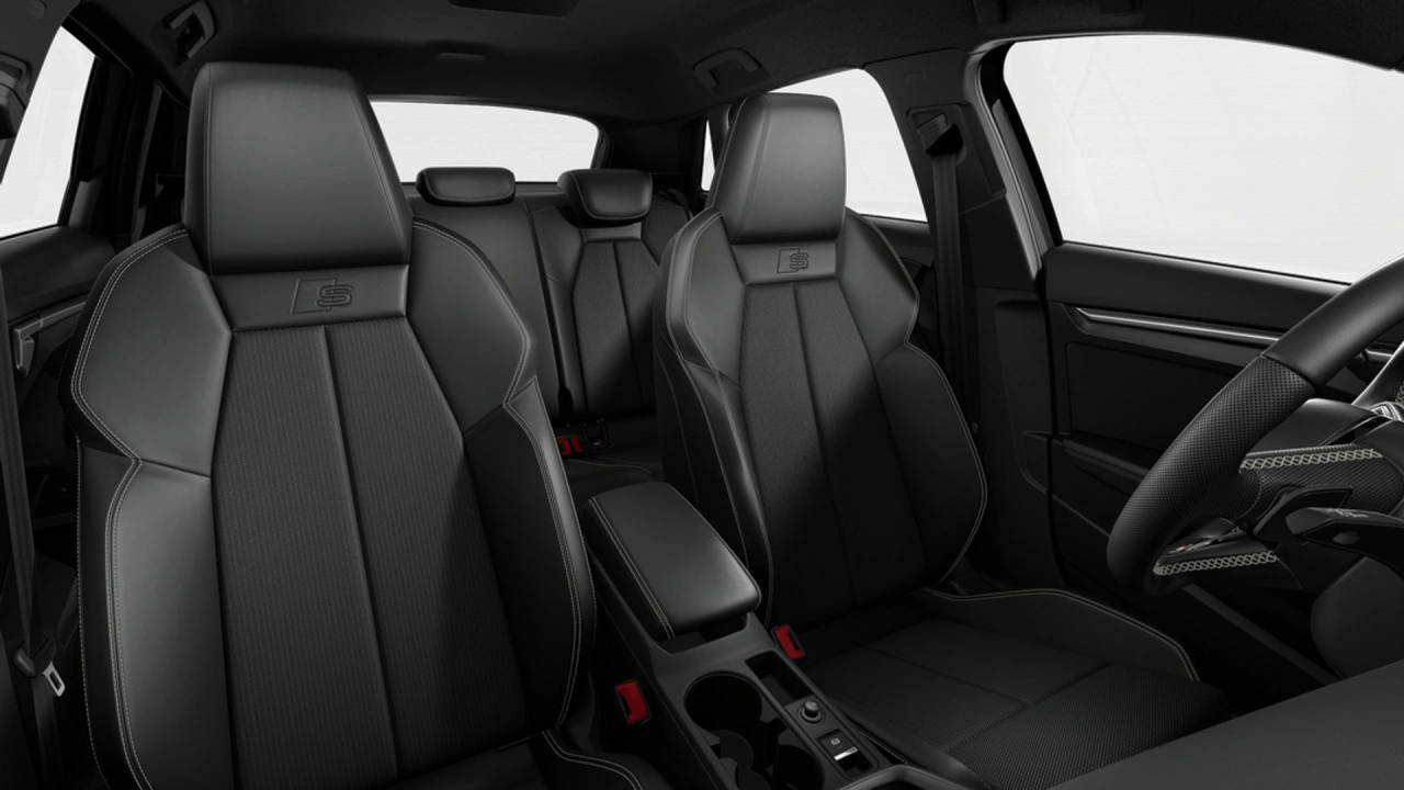 Audi Q5 Sportback S edition competition
