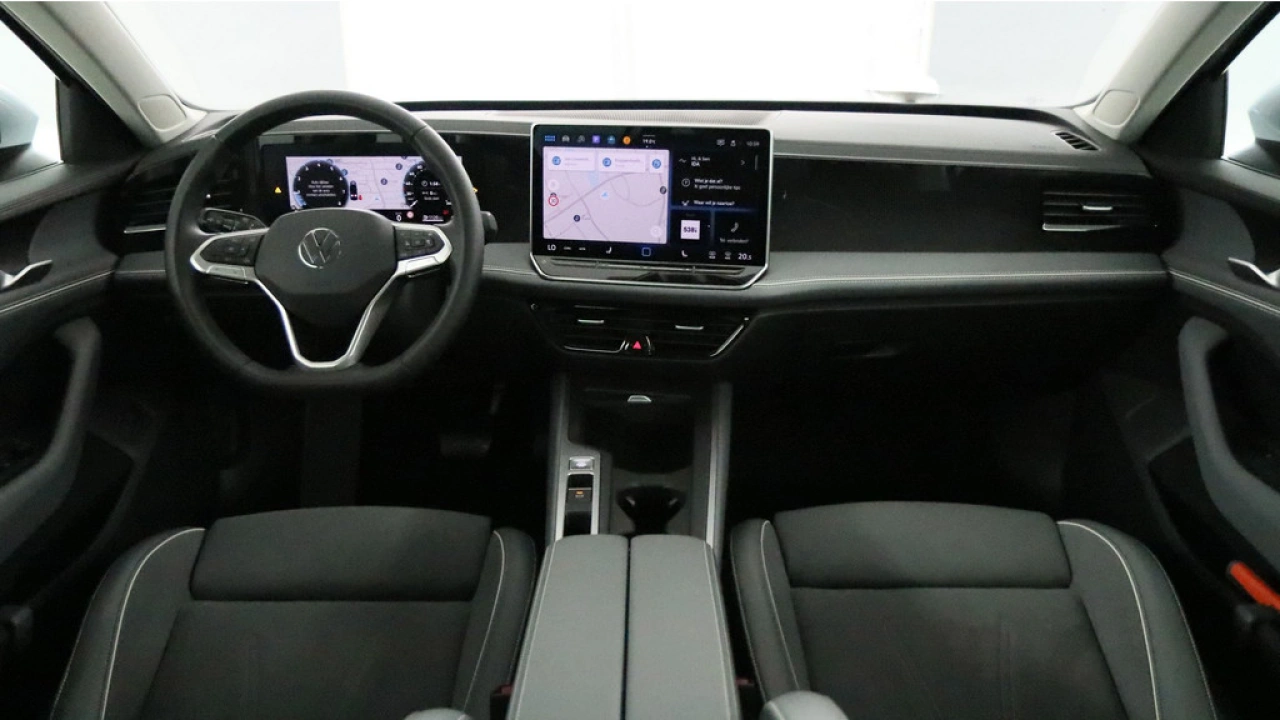 Volkswagen Passat Variant 1.5 eTSI Business | Trekhaak