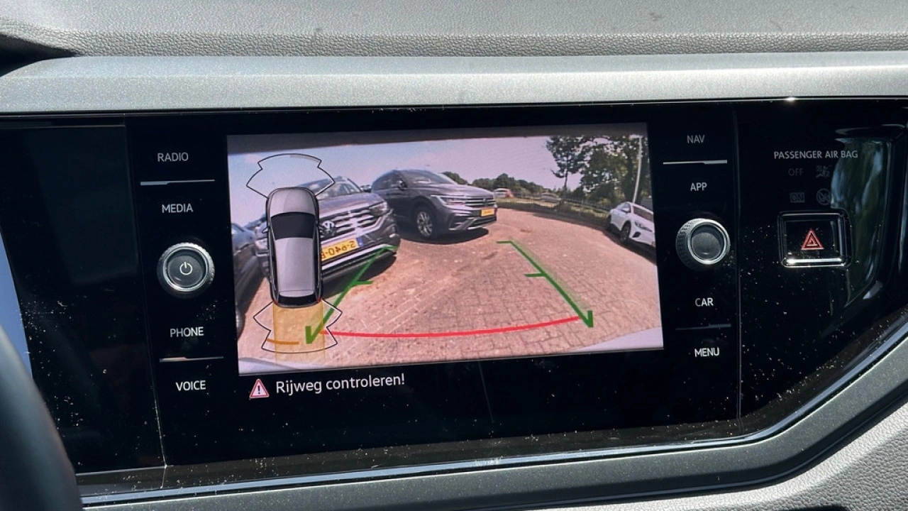 Volkswagen Polo 1.0 TSI 95pk DSG R-Line Navigatie matrix LED Panoramadak