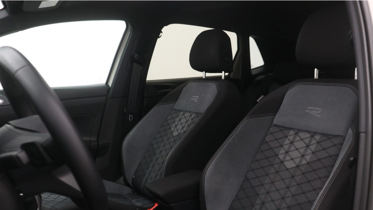 Volkswagen Polo 1.0 TSI 95pk DSG R-Line Navigatie matrix LED Panoramadak