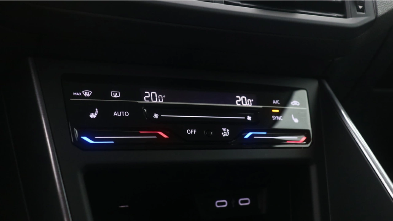 Volkswagen Polo 1.0 TSI 95pk Style Navigatie Matrix LED