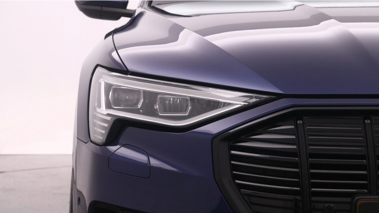 Audi e-tron 50 quattro Business edition 71 kWh | Sportstoelen | 23