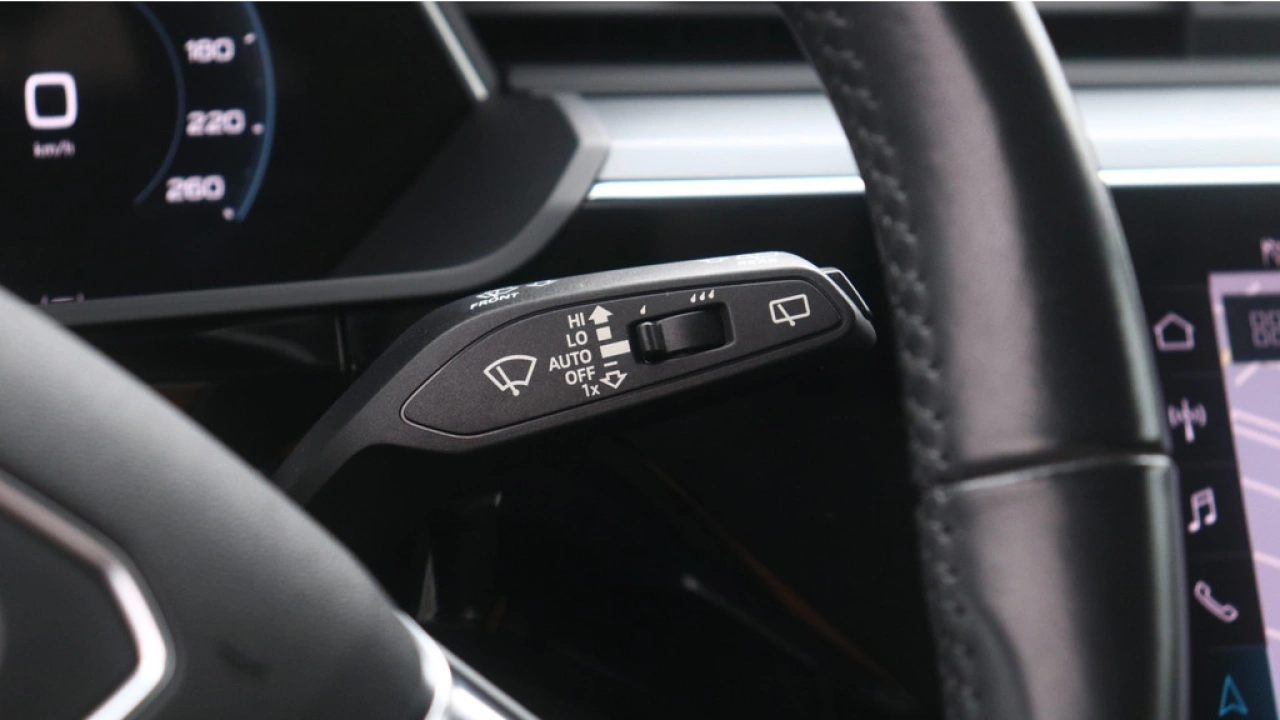 Audi e-tron 50 quattro Business edition 71 kWh | Sportstoelen | 23
