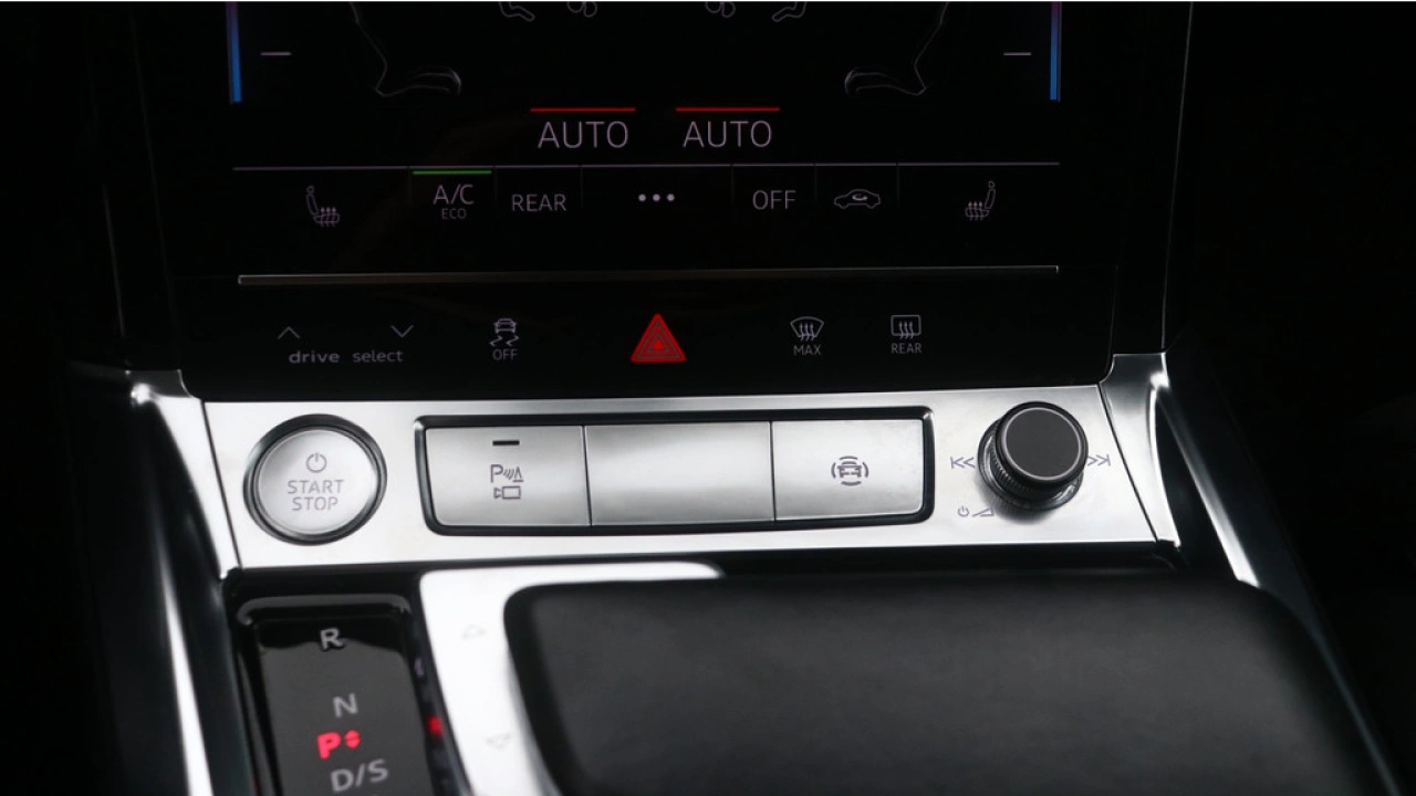 Audi e-tron 50 quattro Business edition 71 kWh | Sportstoelen | 23