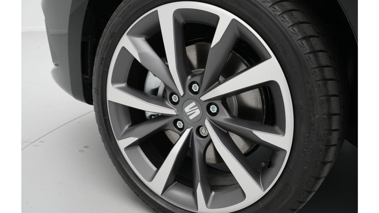 SEAT Leon Sportstourer FR Business - eHybrid