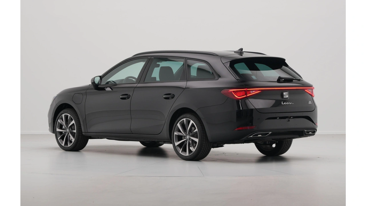 SEAT Leon Sportstourer FR Business - eHybrid