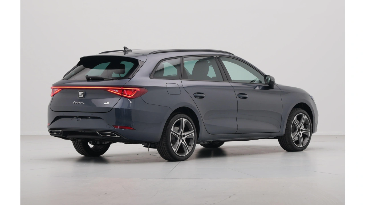 SEAT Leon Sportstourer FR Business - eHybrid