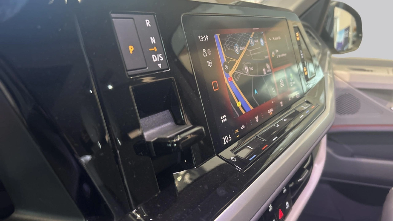 Volkswagen Multivan L2H1 1.5TSI PHEV eHybrid 245pk DSG 4MOTION Bulli-Edition