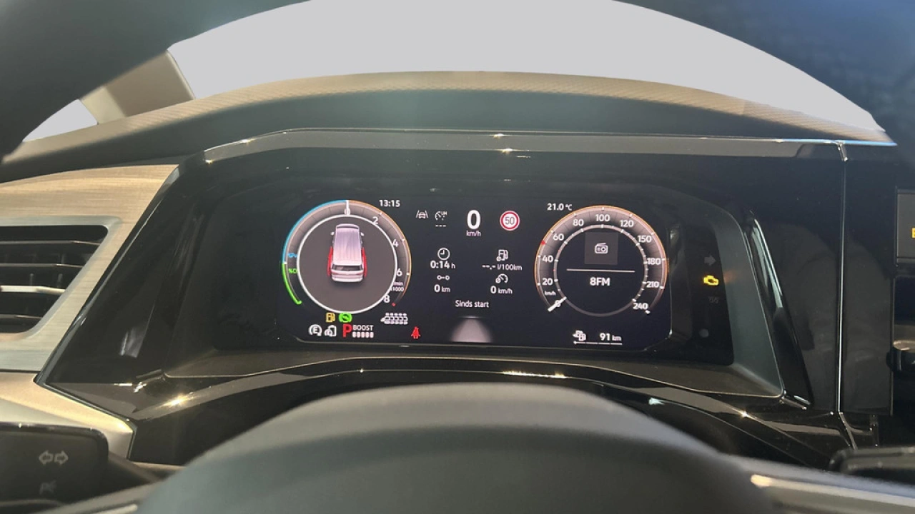 Volkswagen Multivan L2H1 1.5TSI PHEV eHybrid 245pk DSG 4MOTION Bulli-Edition