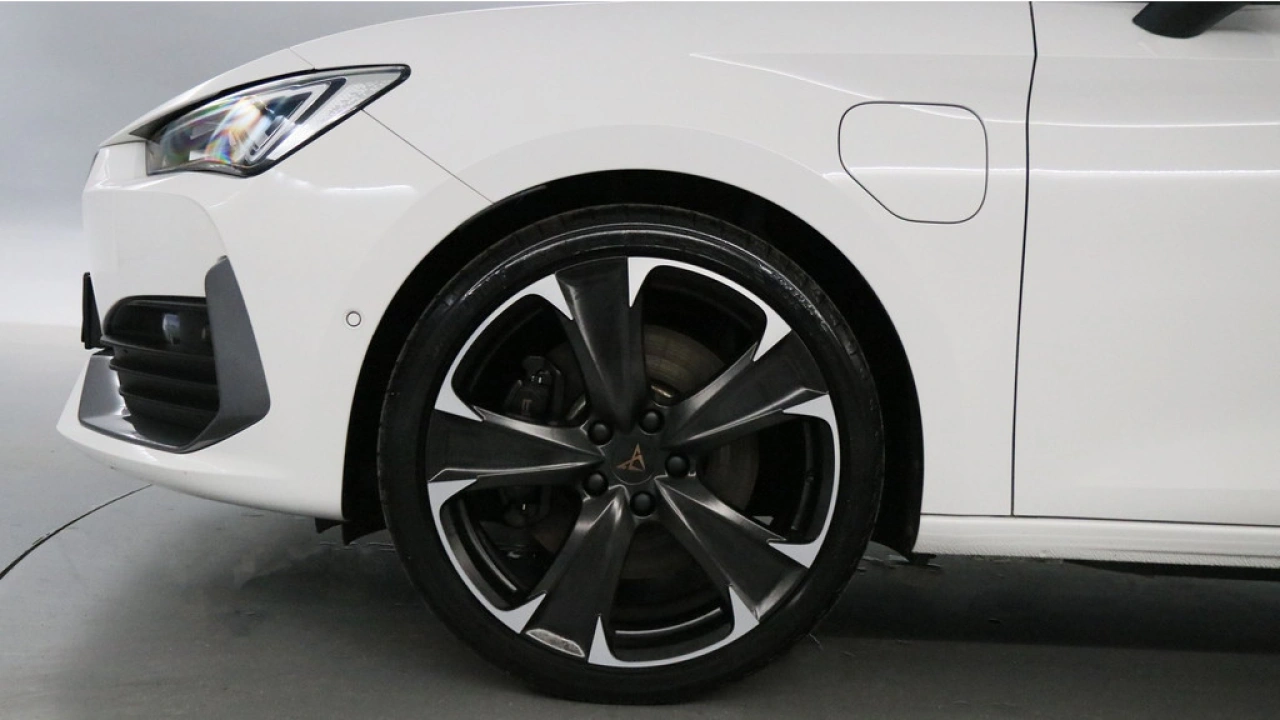 CUPRA Leon Sportstourer 1.4 TSI eHybrid 245pk PHEV VZ Performance