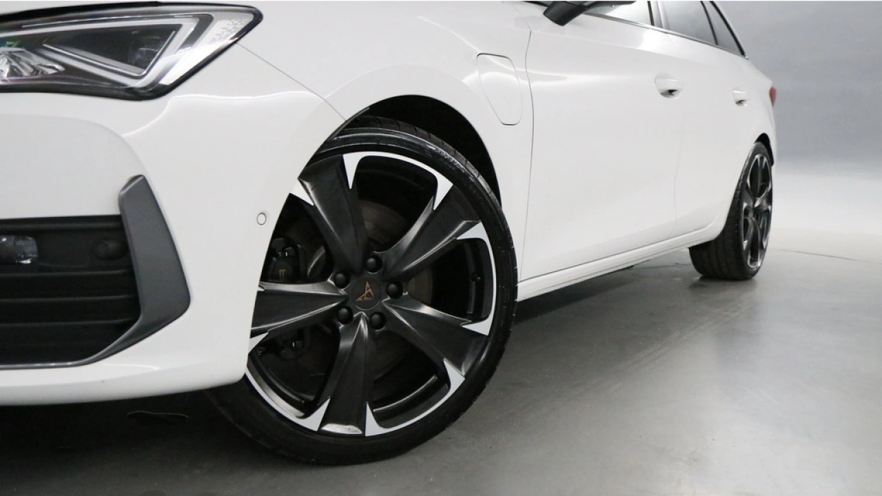 CUPRA Leon Sportstourer 1.4 TSI eHybrid 245pk PHEV VZ Performance
