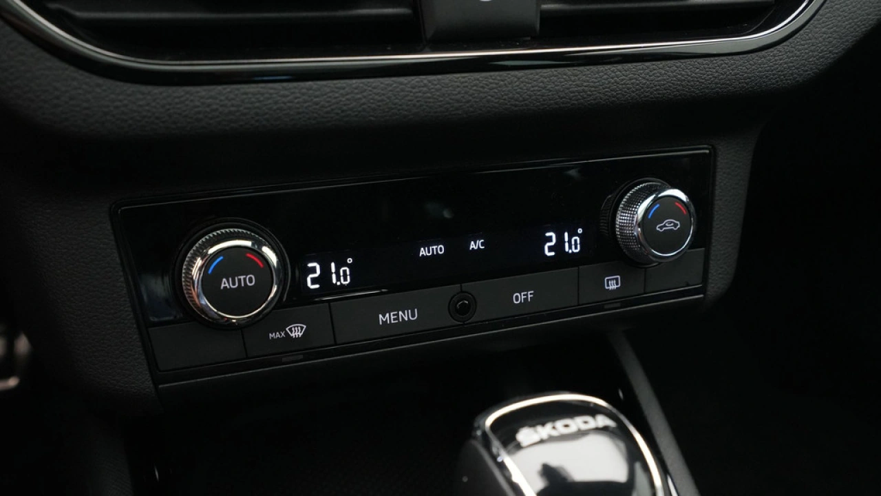 Škoda Kamiq 1.0 TSI 110pk DSG Sport Business