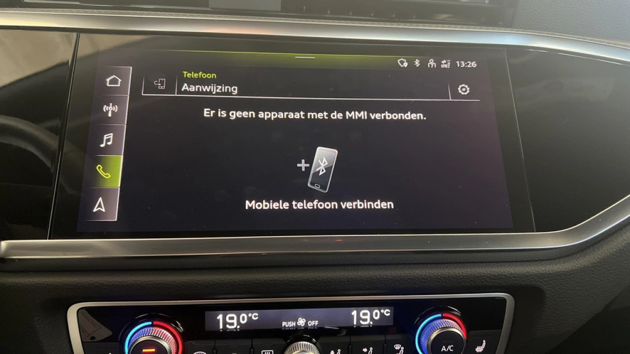 Audi Q3 45 TFSI e 245Pk S edition / Panodak / Sfeerverlichting / Stoelverwarming