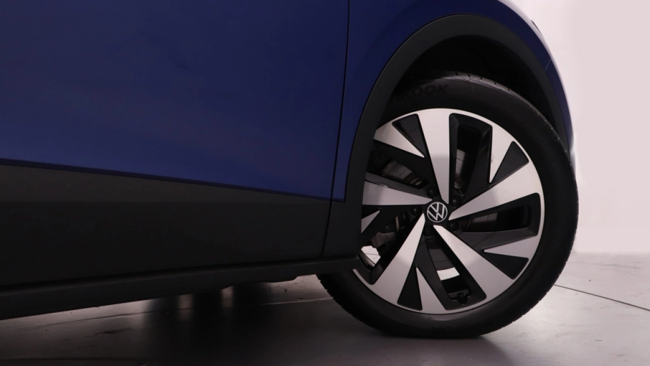 Volkswagen ID.4 First 77 kWh 204pk Navigatie Trekhaak