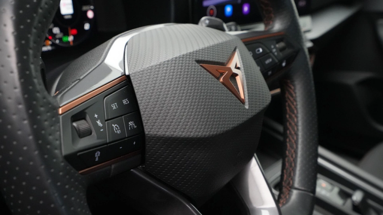 CUPRA Formentor 1.4 e-Hybrid 245pk VZ Performance