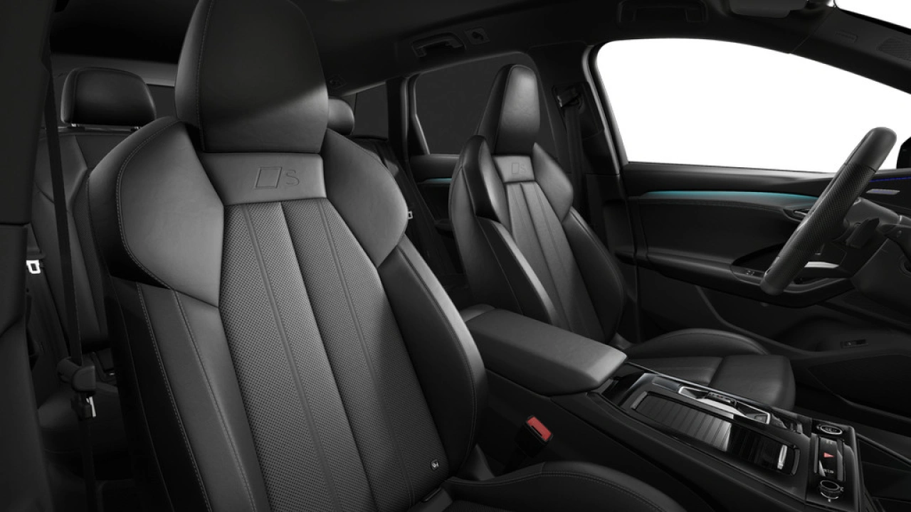 Audi Q6 e-tron performance 306 1AT S Edition