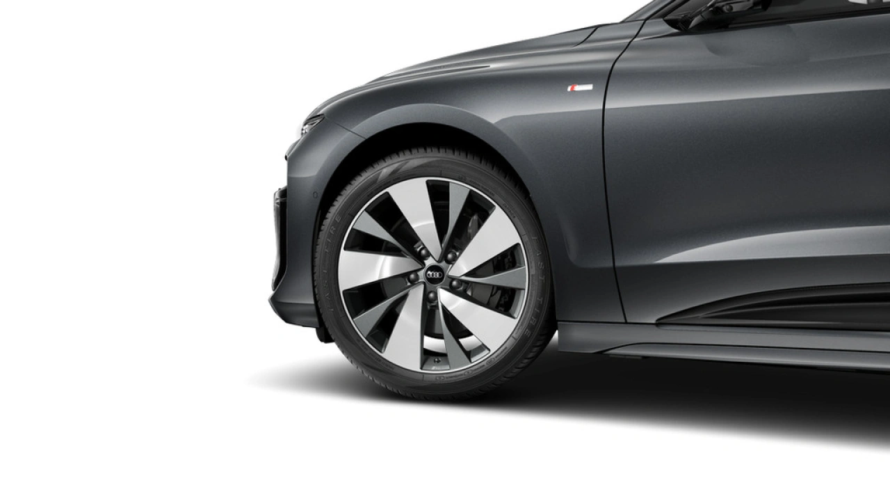 Audi A6 Avant e-tron 367 1AT S edition