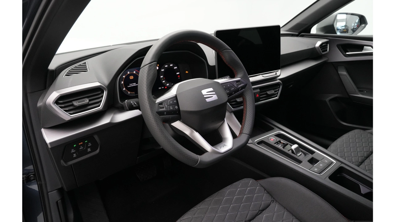SEAT Leon Sportstourer FR Business - eHybrid
