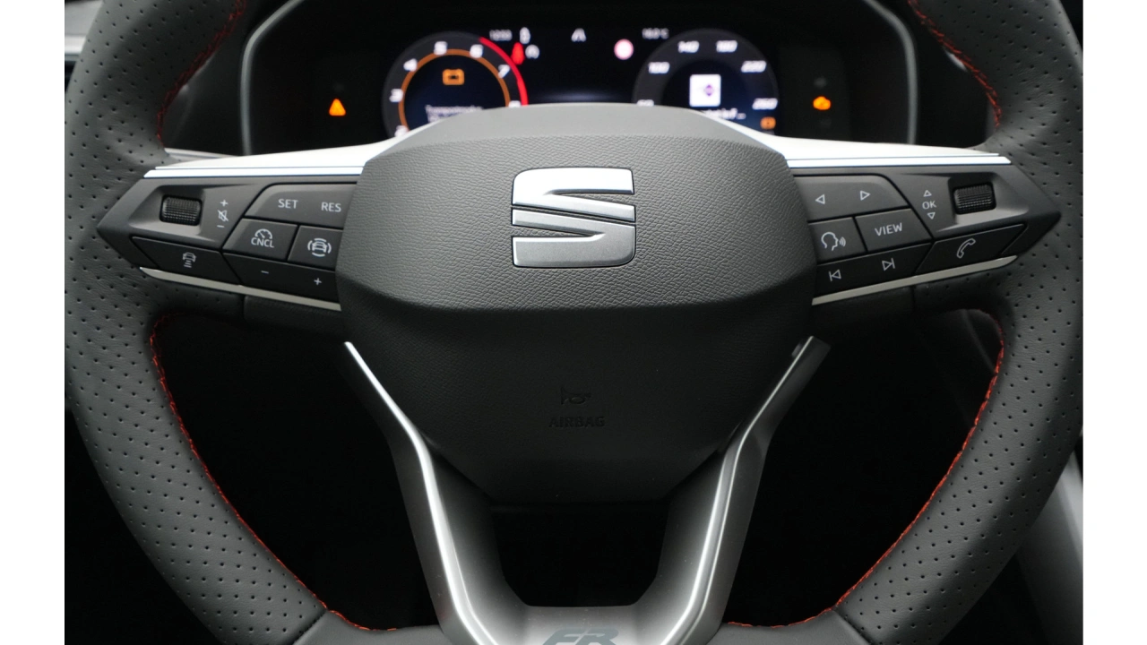 SEAT Leon Sportstourer FR Business - eHybrid
