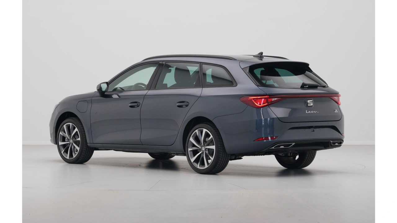 SEAT Leon Sportstourer FR Business - eHybrid