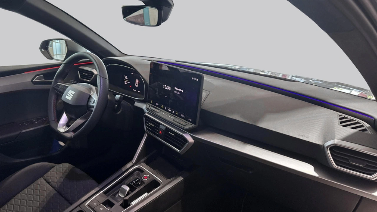 SEAT Leon Sportstourer 1.5 TSI eHybrid 204pk PHEV FR Business