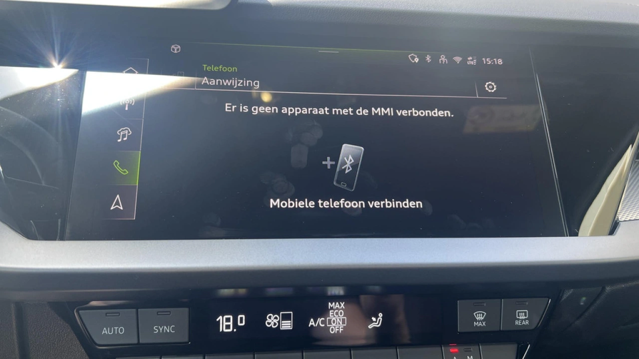 Audi A3 Limousine 30 TFSI 116Pk S edition / Parking Plus / Comfort Plus / Privacyglas